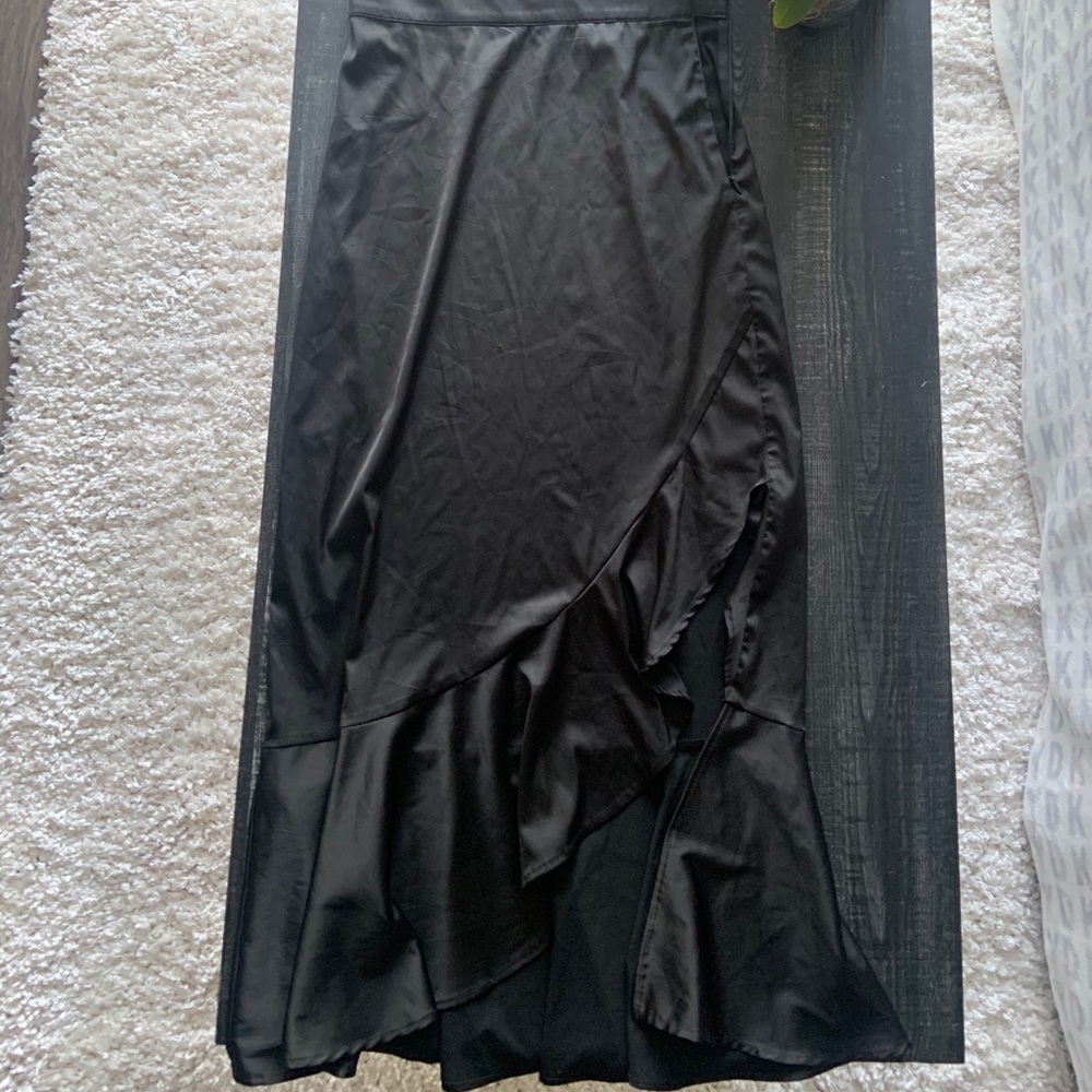 High Waisted Black Silky Skirt